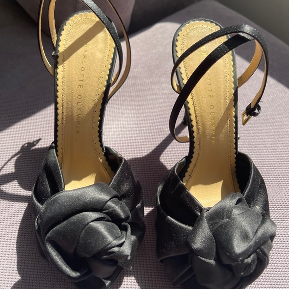 Heels - Picture 6 of 6